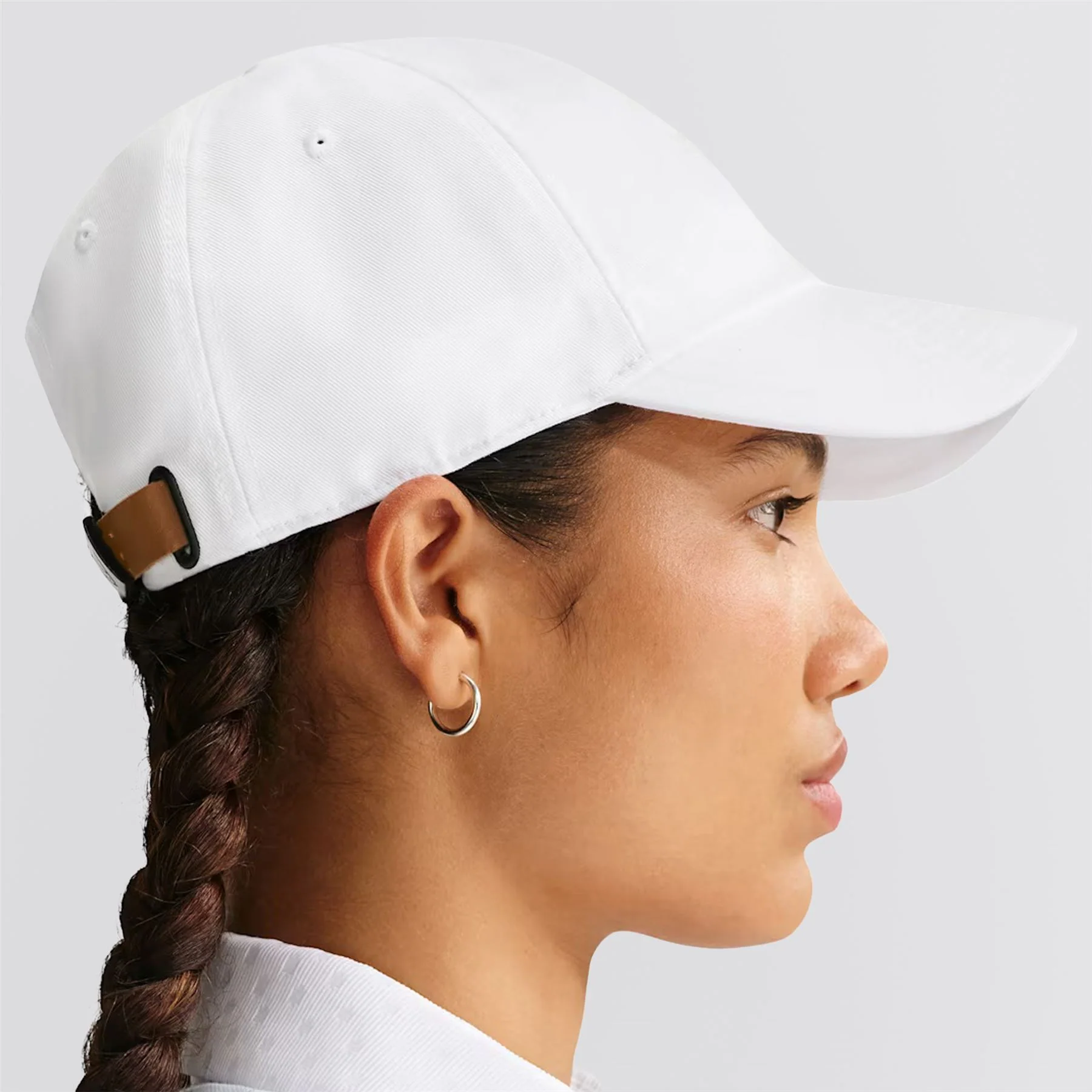 Club Curved Bill Golf Cap White - Image 4
