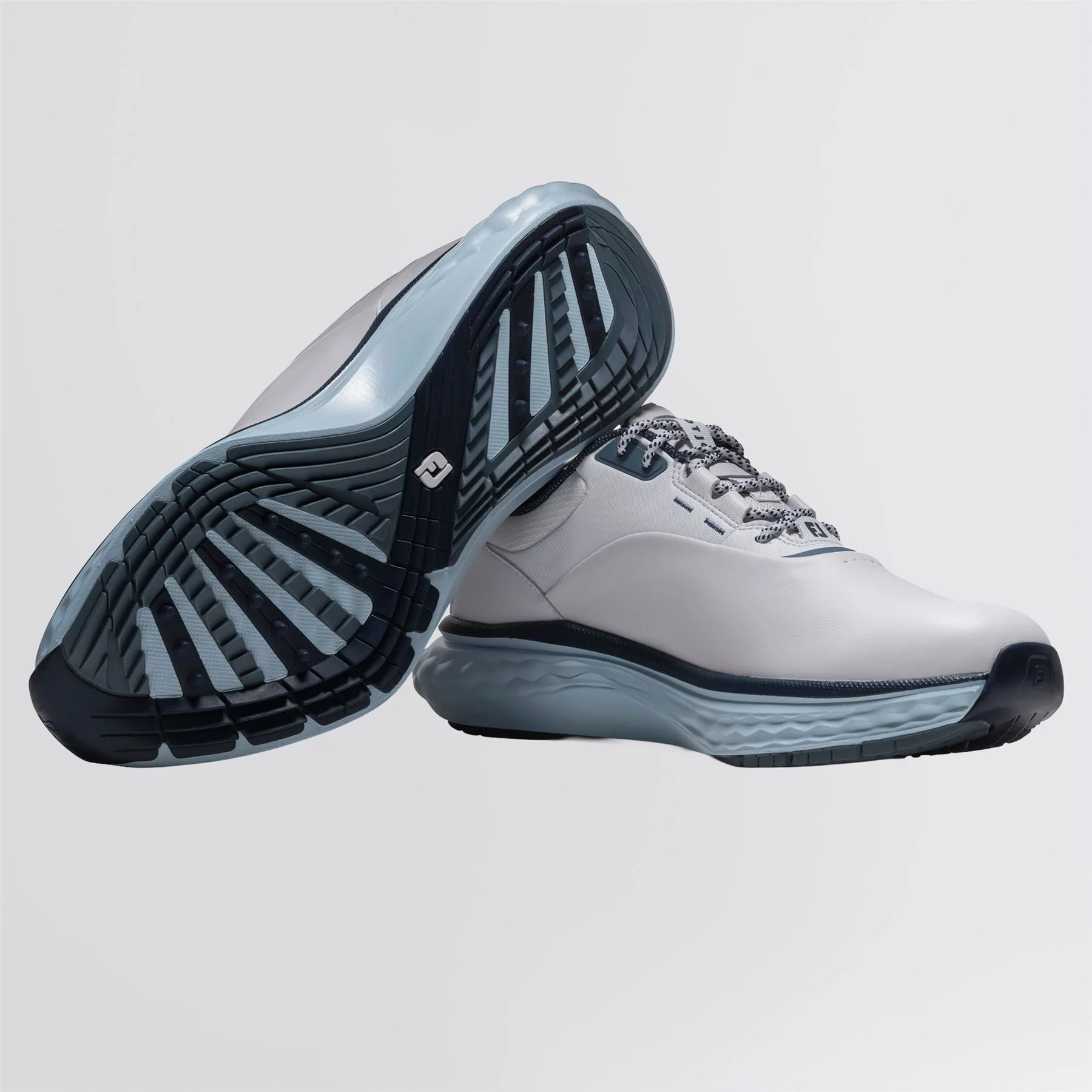 FJ Quantum Spikeless White/Navy/Blue - Image 4