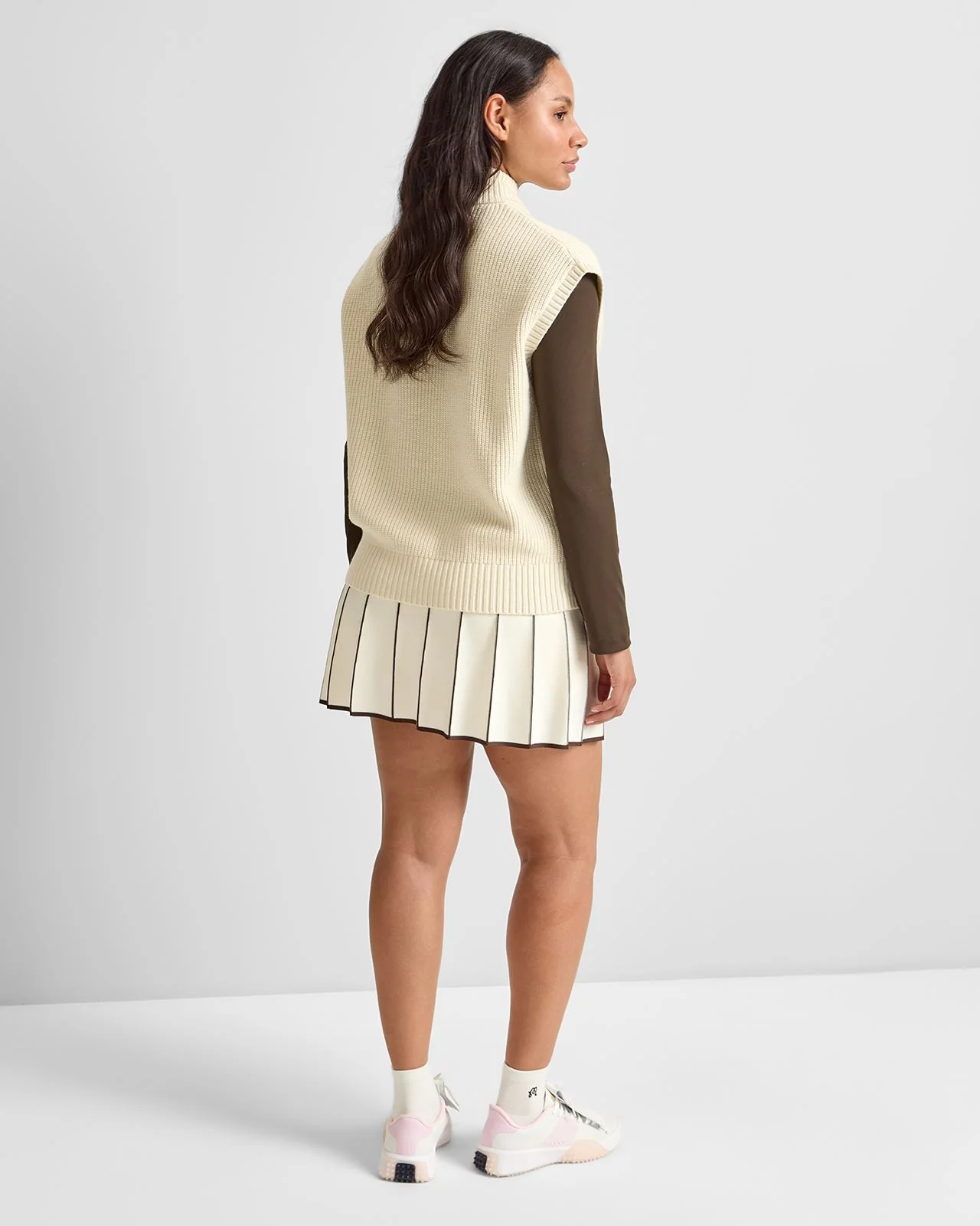 Iva Sweater Vest Cream - Image 4