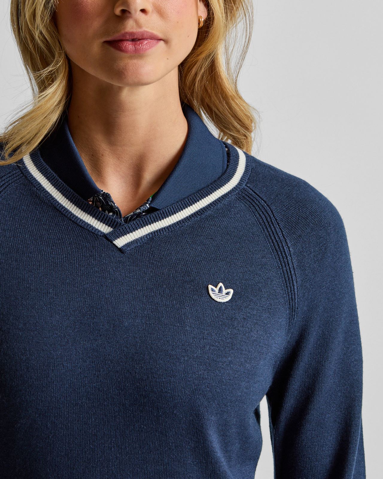 Originals Cashmere Sweater Night Indigo - Image 5