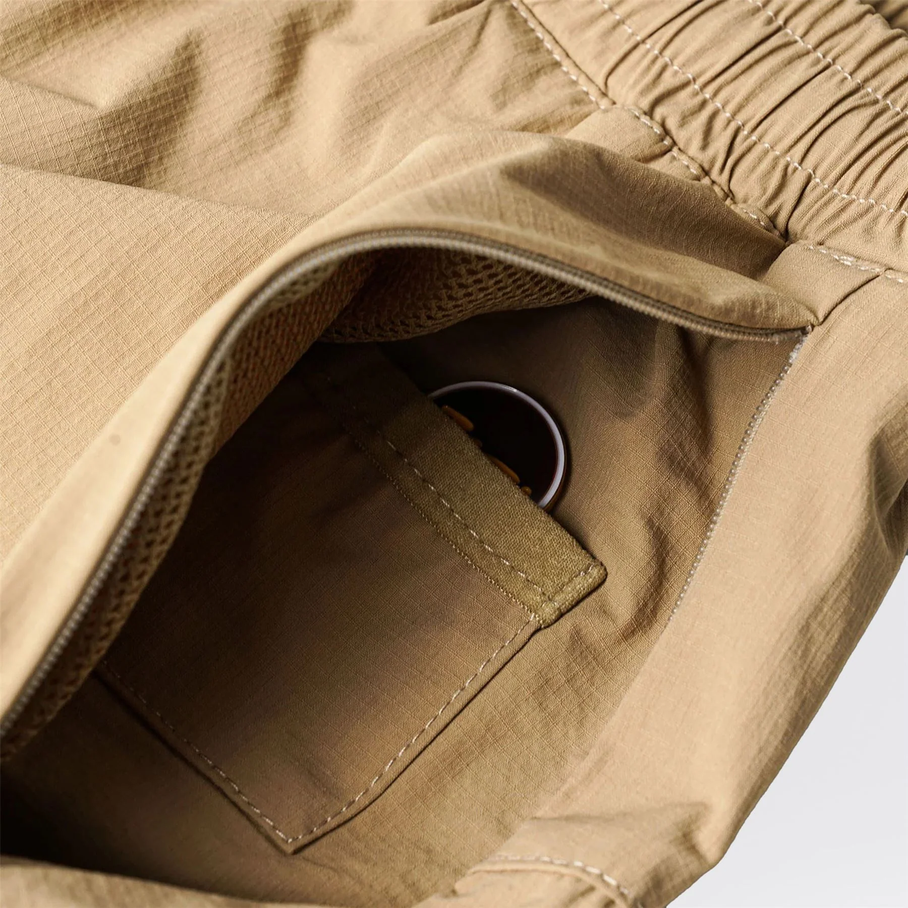 Stasher 18-inch Shorts Beige - Image 7